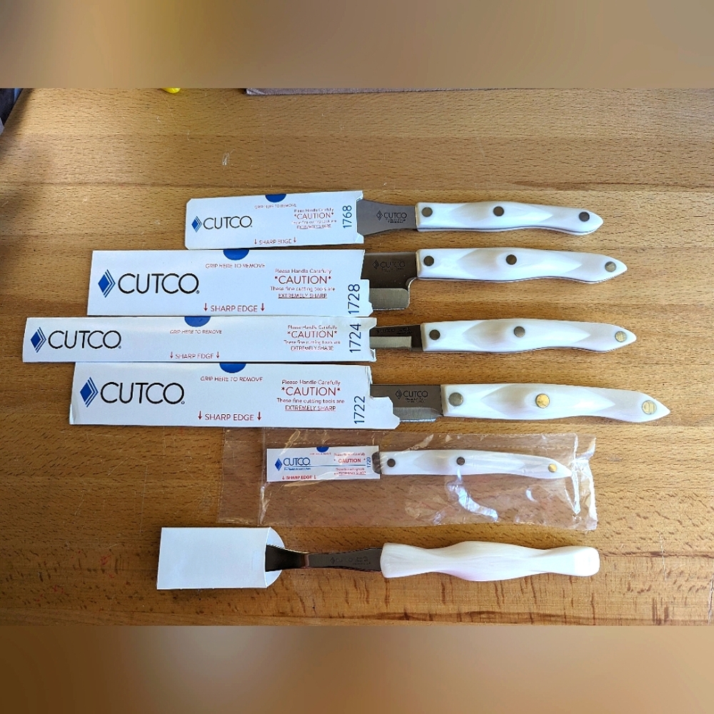CUTCO Knife Set GORGEOUS!